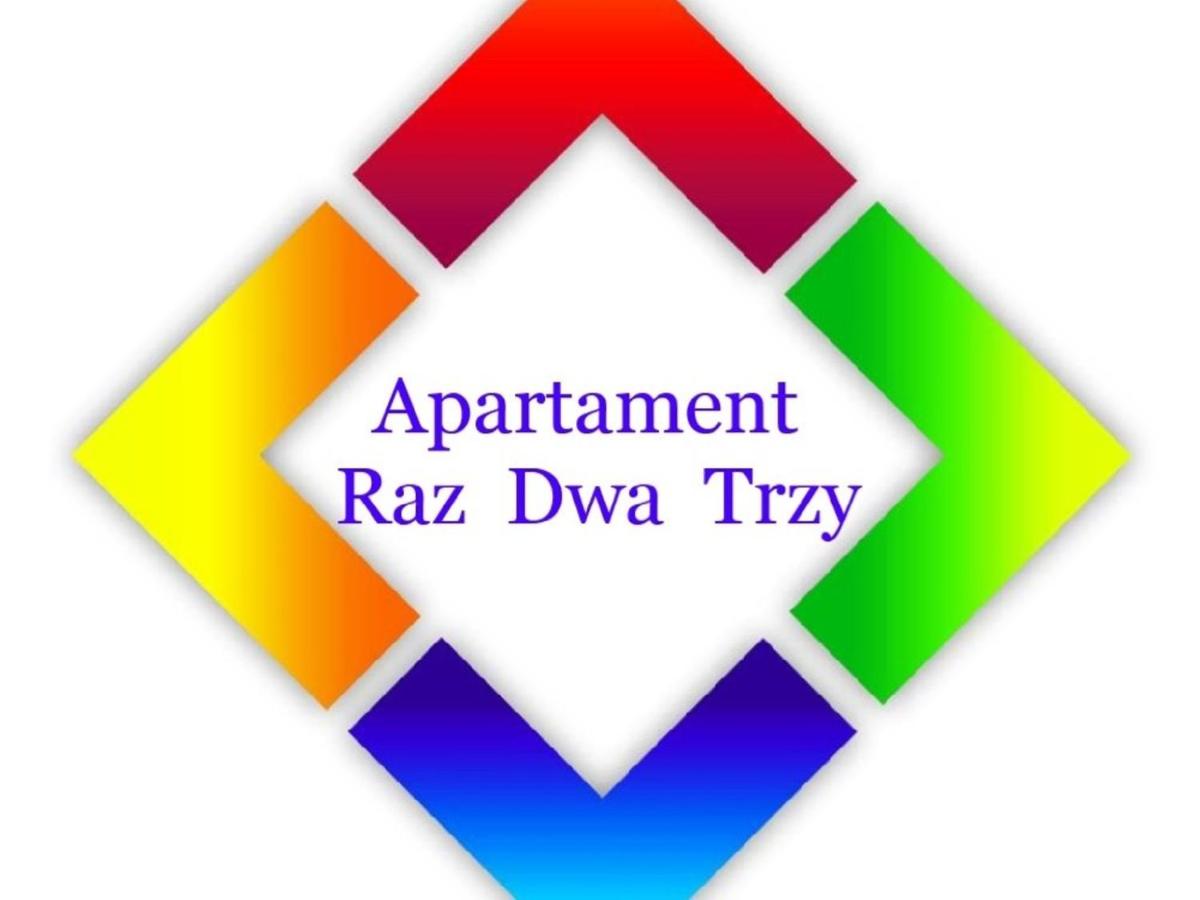 Apartament Raz Dwa Trzy - Housity
