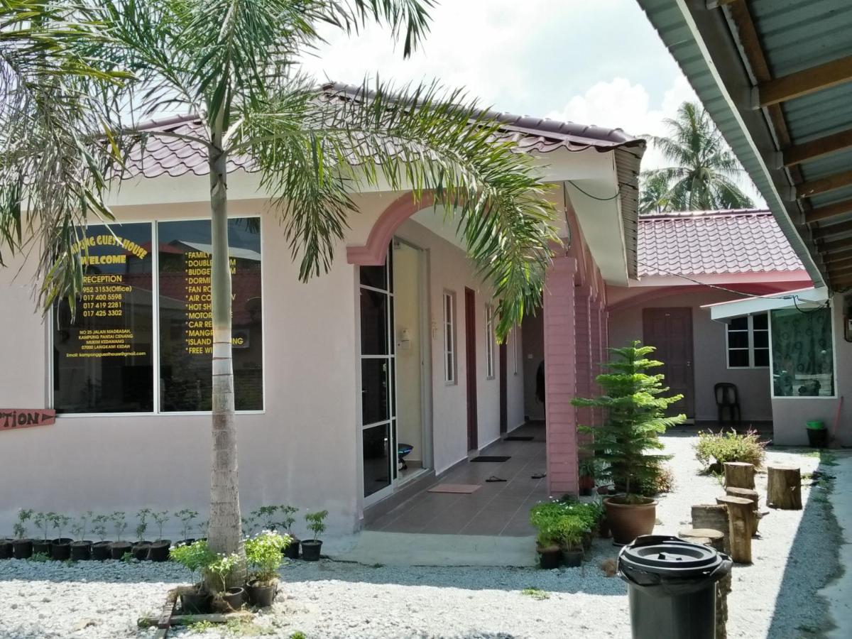 Kampung Guest House - Housity