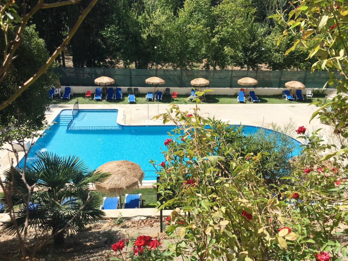 Piscina en o cerca de Balneario de Alhama de Granada