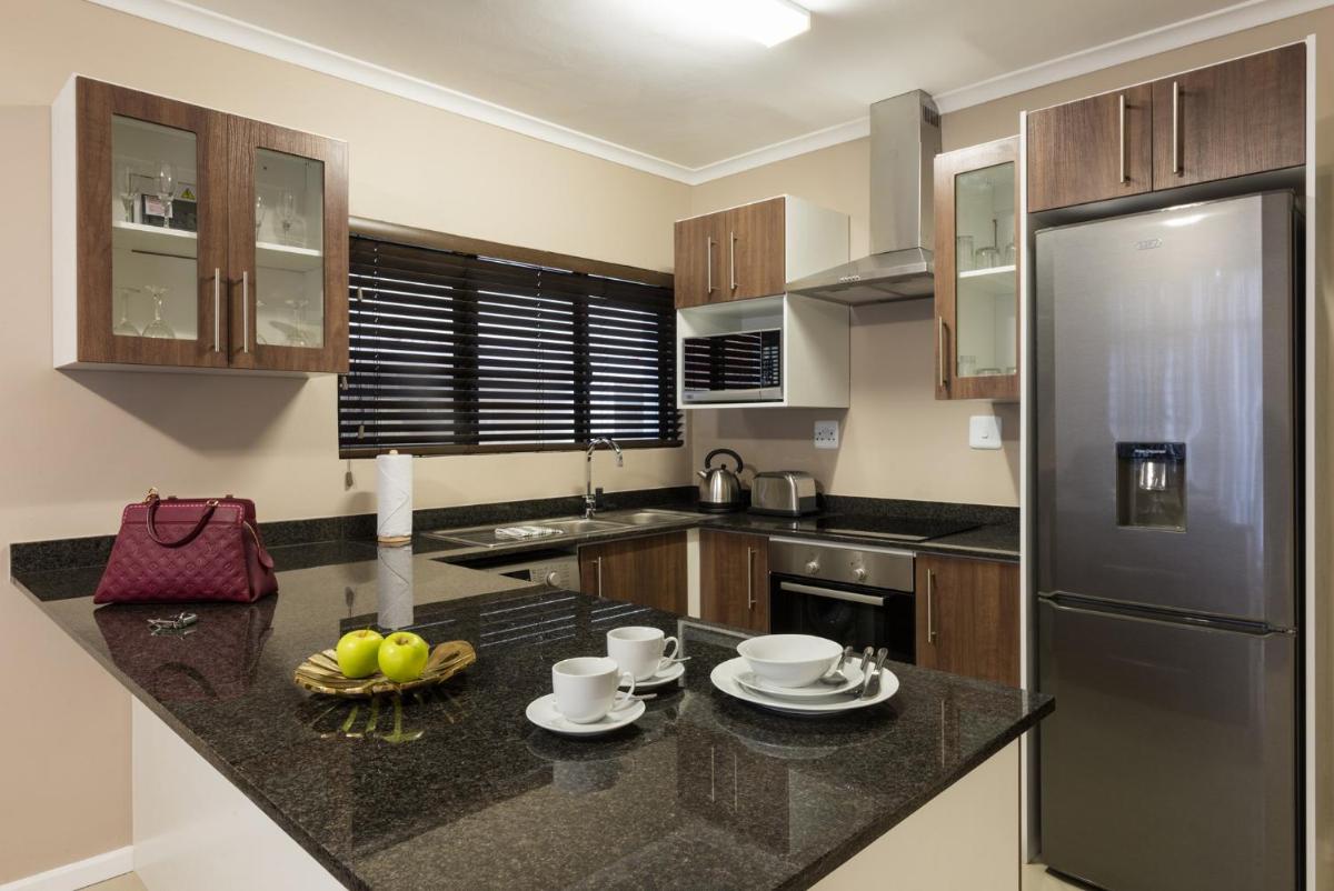 Impolo Apartments - Housity