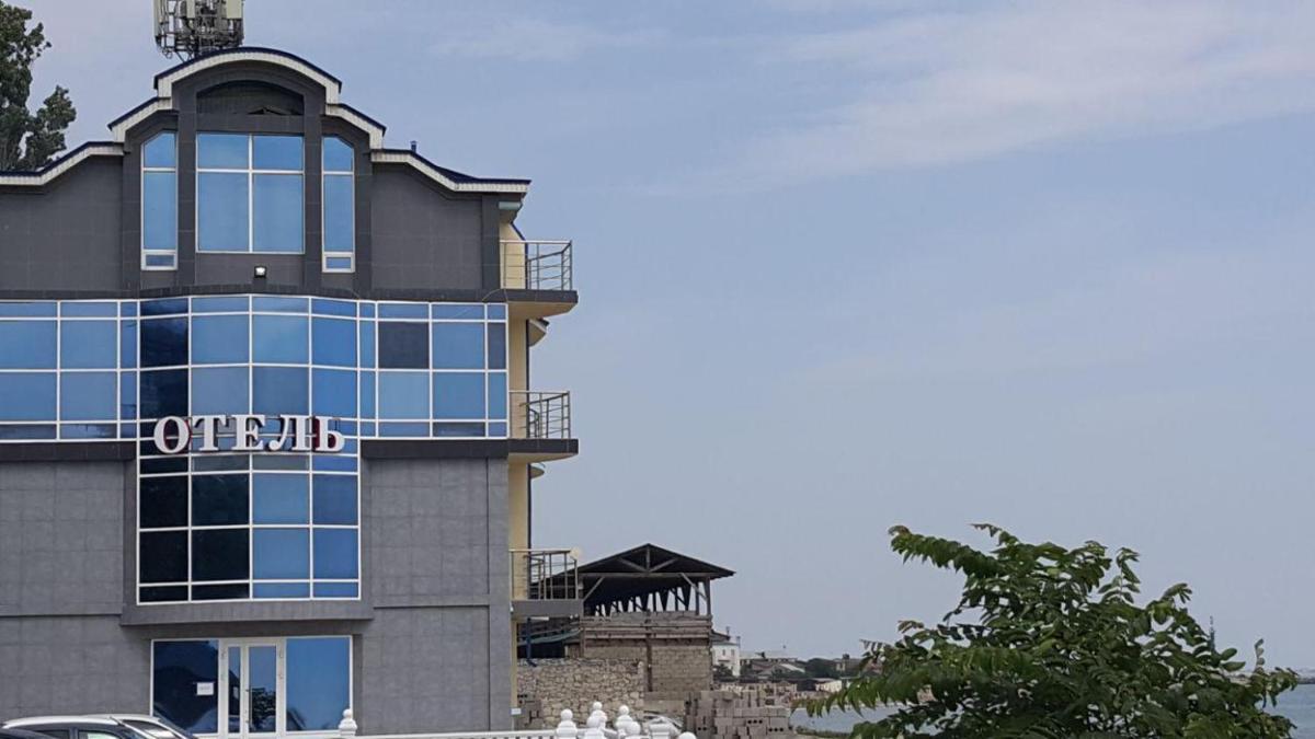 Hotel Lunny Bereg - Housity