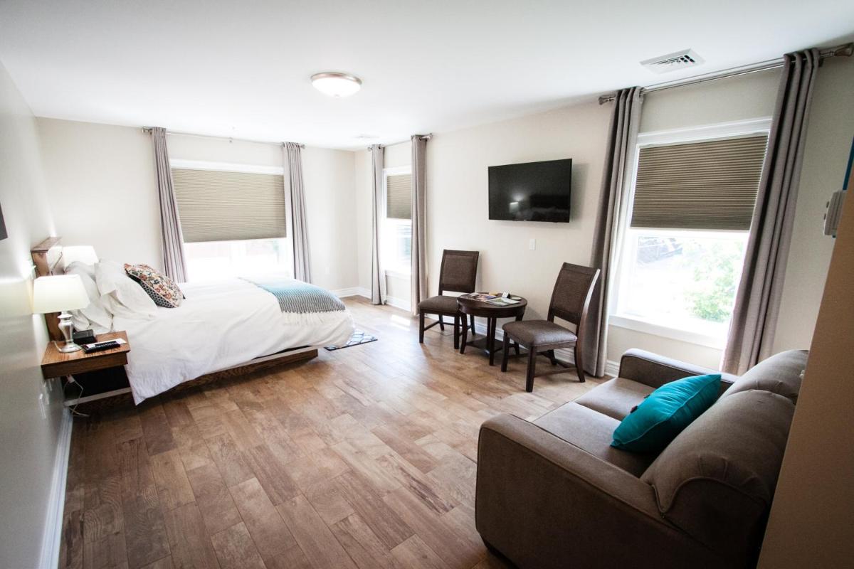 The Escape - Housity