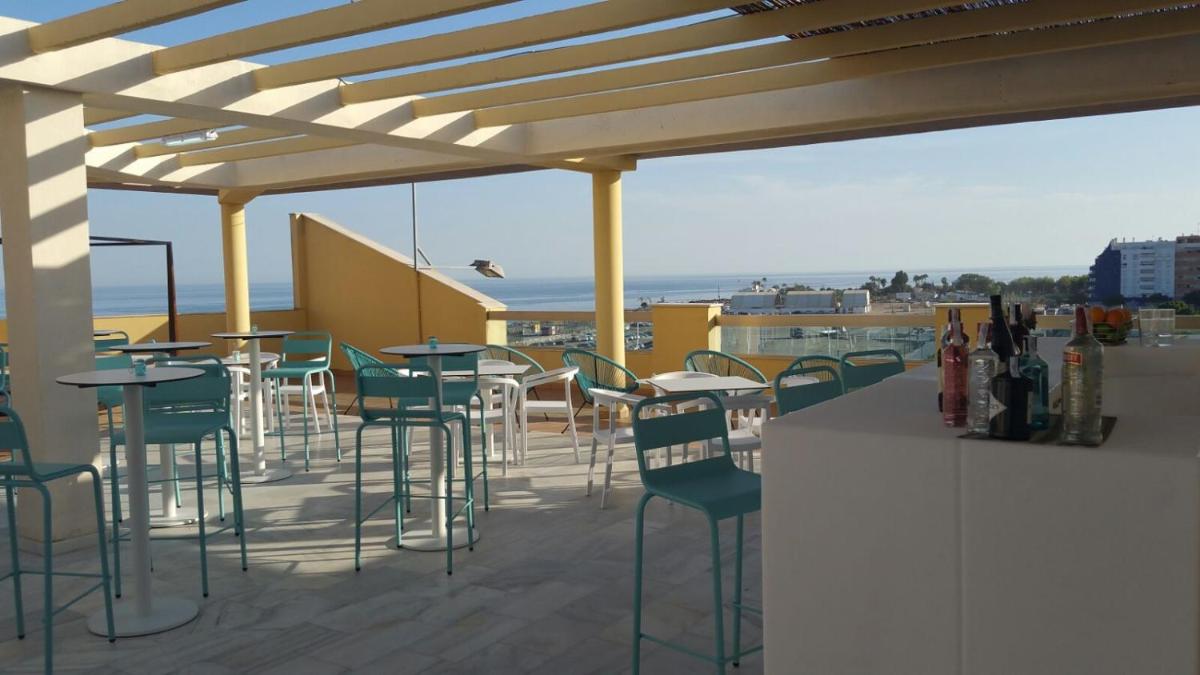 Un balcón o terraza de BQ Andalucia Beach Hotel