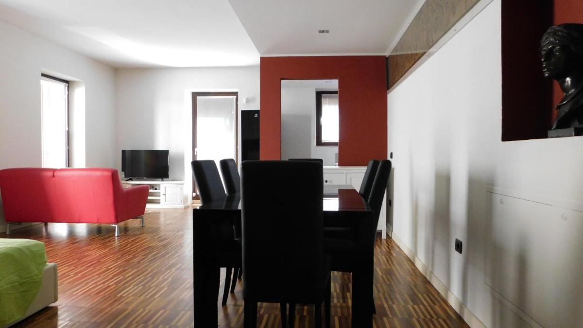 Garden Apartment - Housity