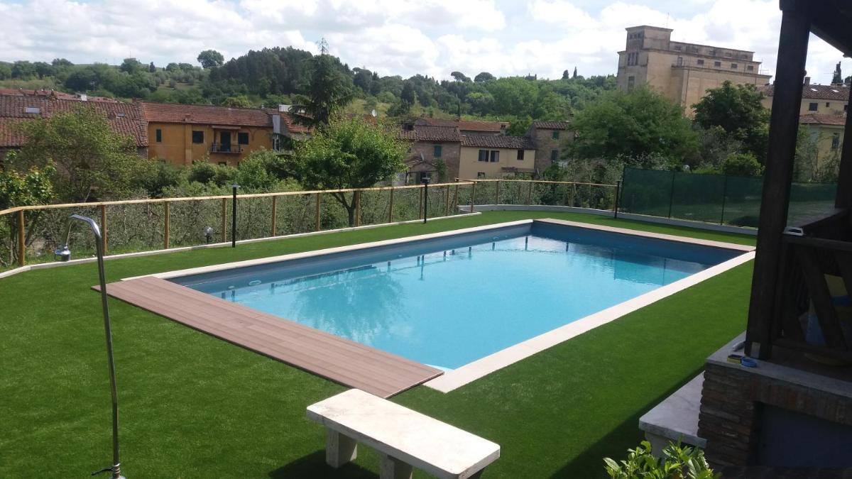 Hotel La Pace - Housity