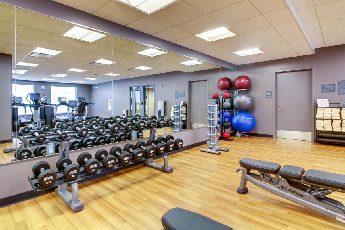 Hyatt House Chicago/Evanston - Housity