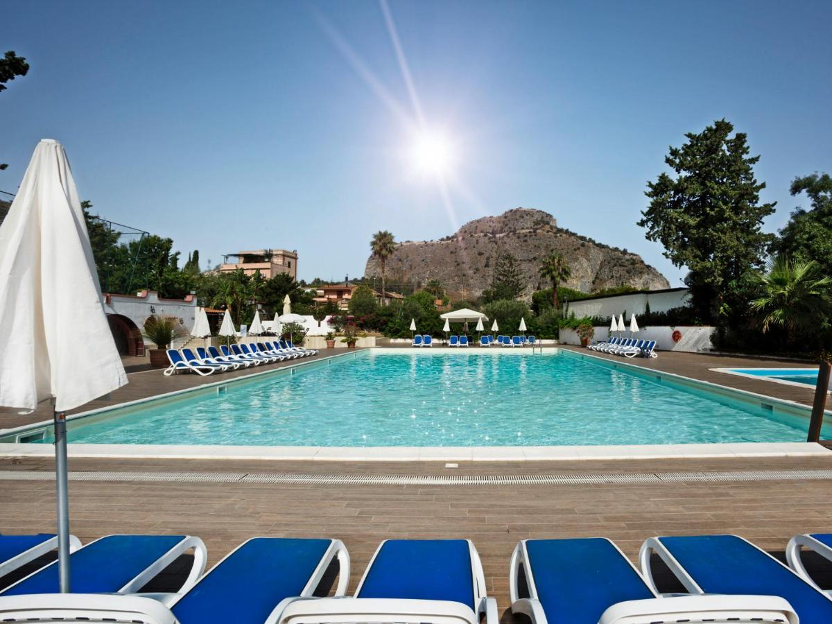 Hotel Kalura - Housity