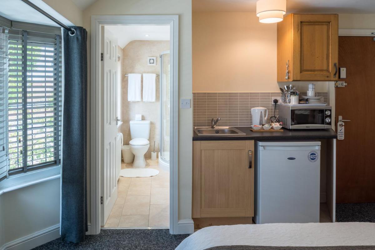 Holcombe House - Housity