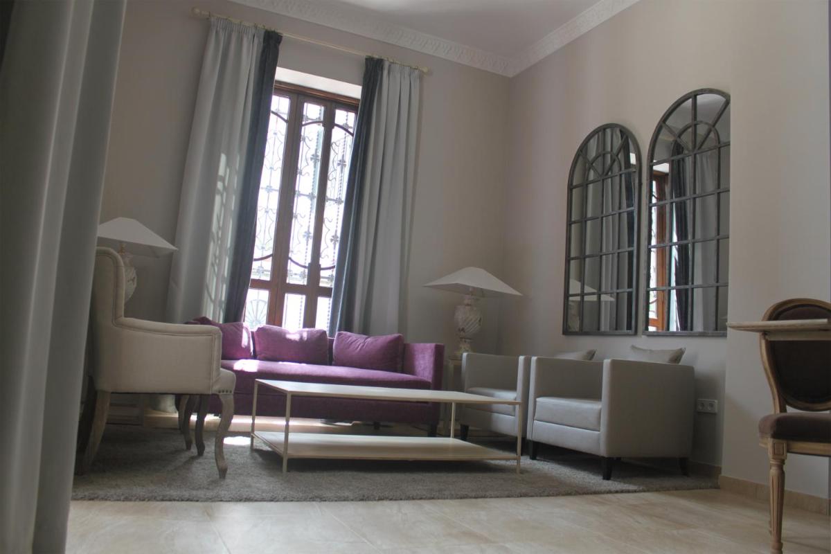 Hotel Villa Maria - Housity