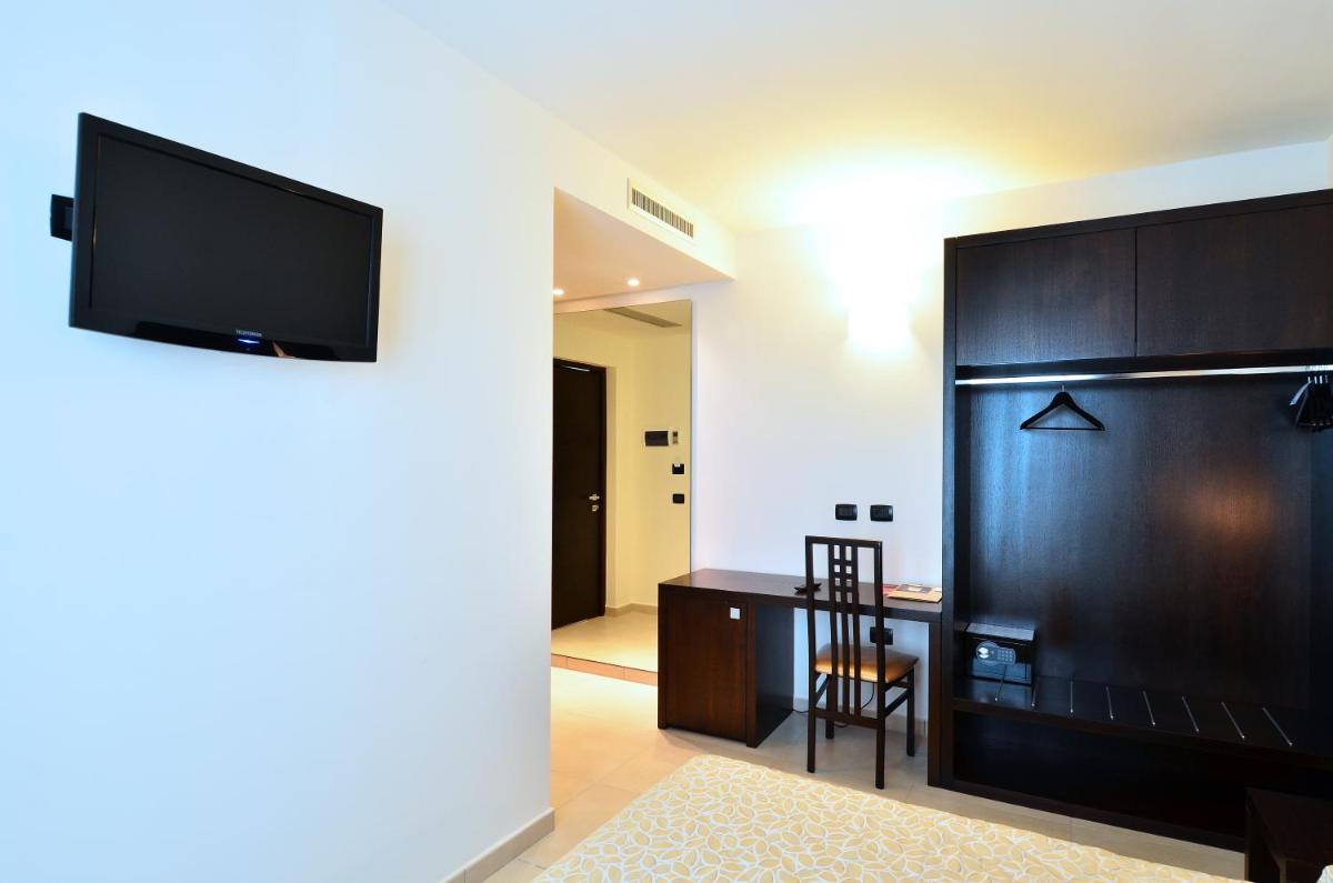 Hotel I Crespi - Housity