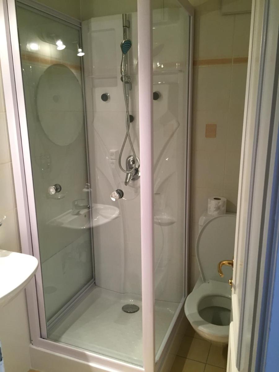 B&B Le Phare - Housity