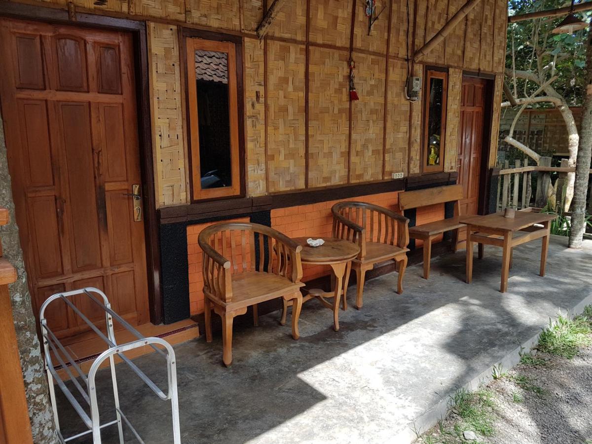 Red Island Bungalows - Housity