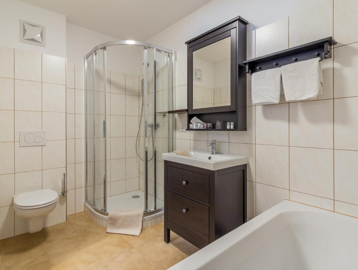 Gasthof Silberner Hirsch - Housity