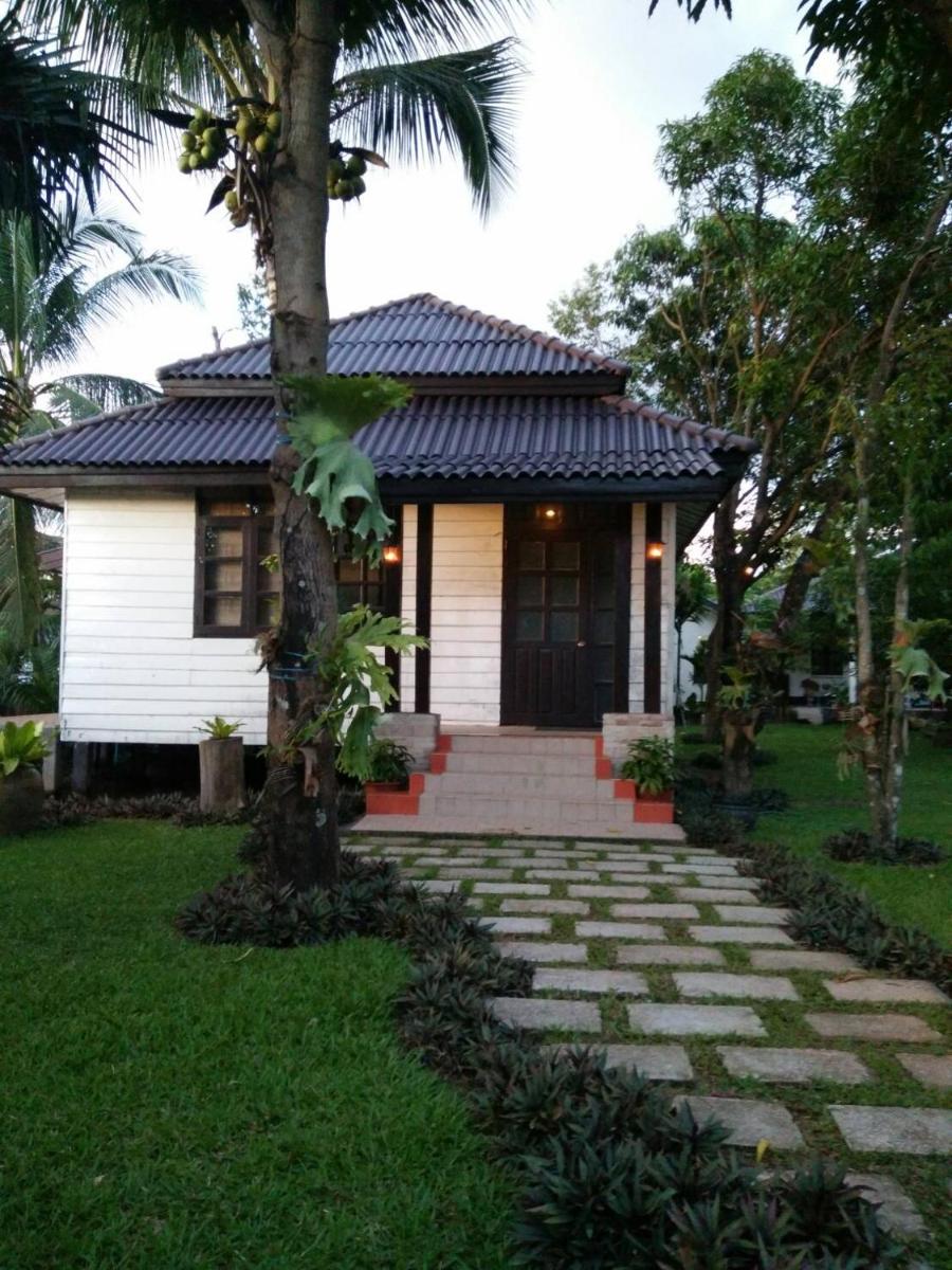 Villa Thakhek - Housity