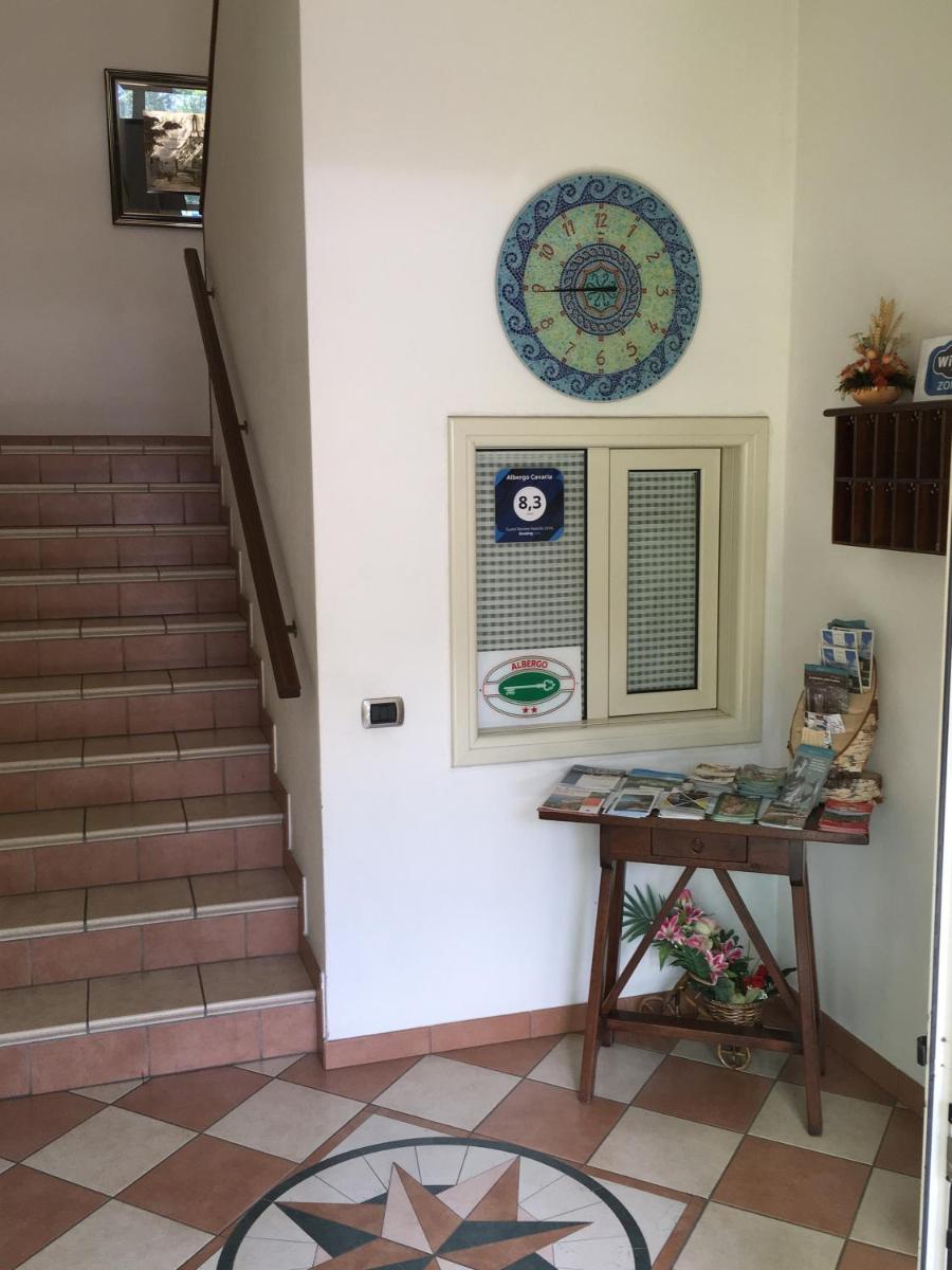 Hotel Cavaria - Housity