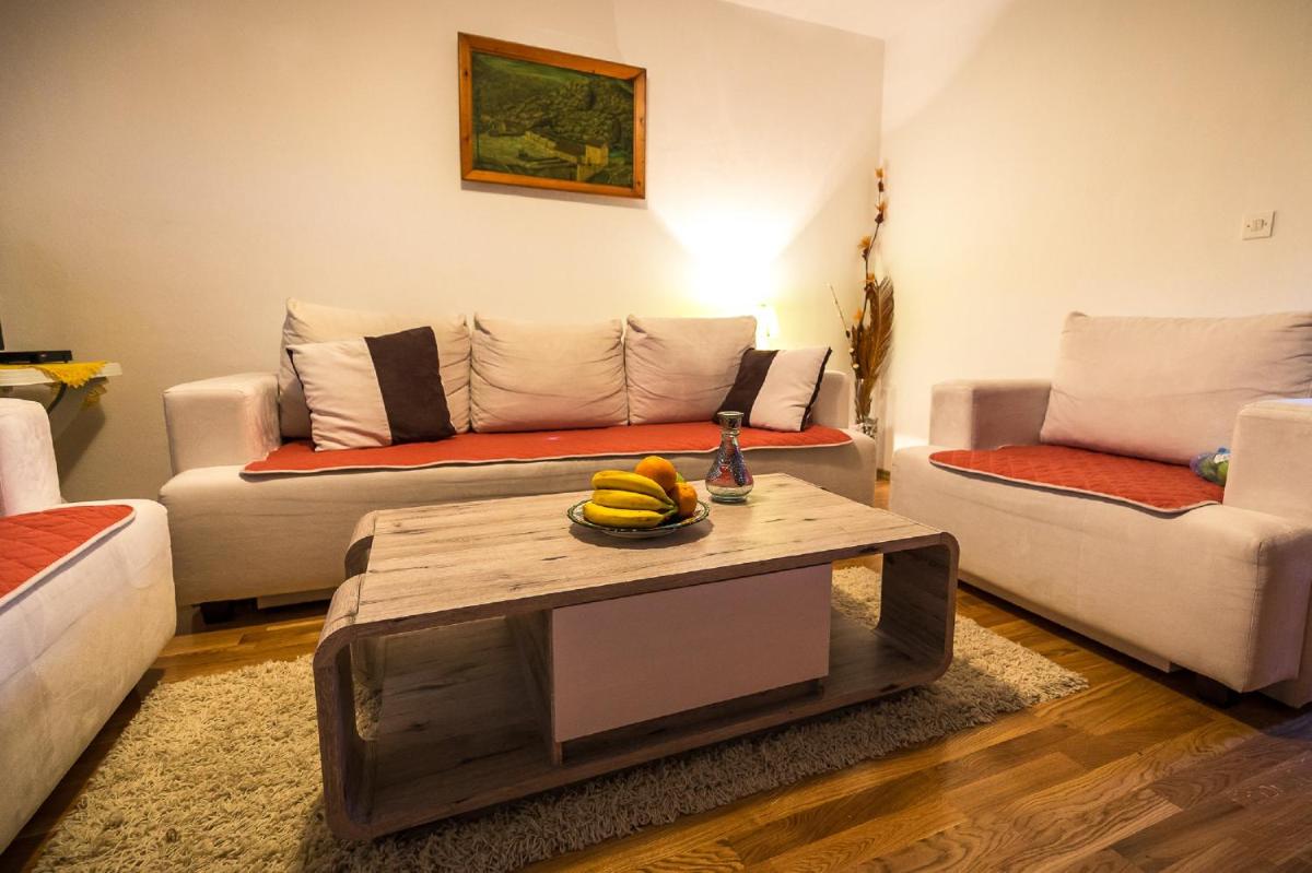 Holiday Home Oasis Umoljani - Housity