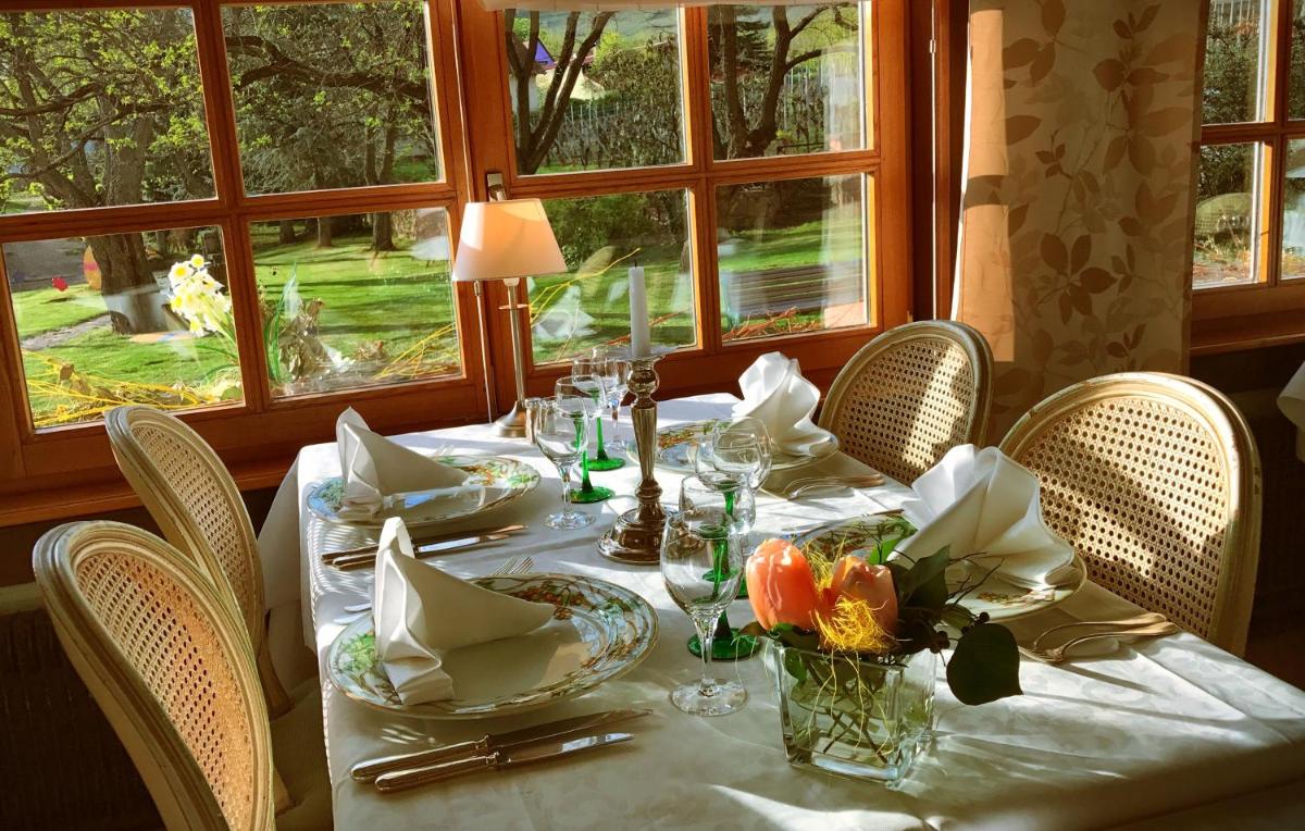 Restaurant ou autre lieu de restauration dans l'établissement Hotel Munsch Restaurant & Wellness, Colmar Nord - Haut-Koenigsbourg