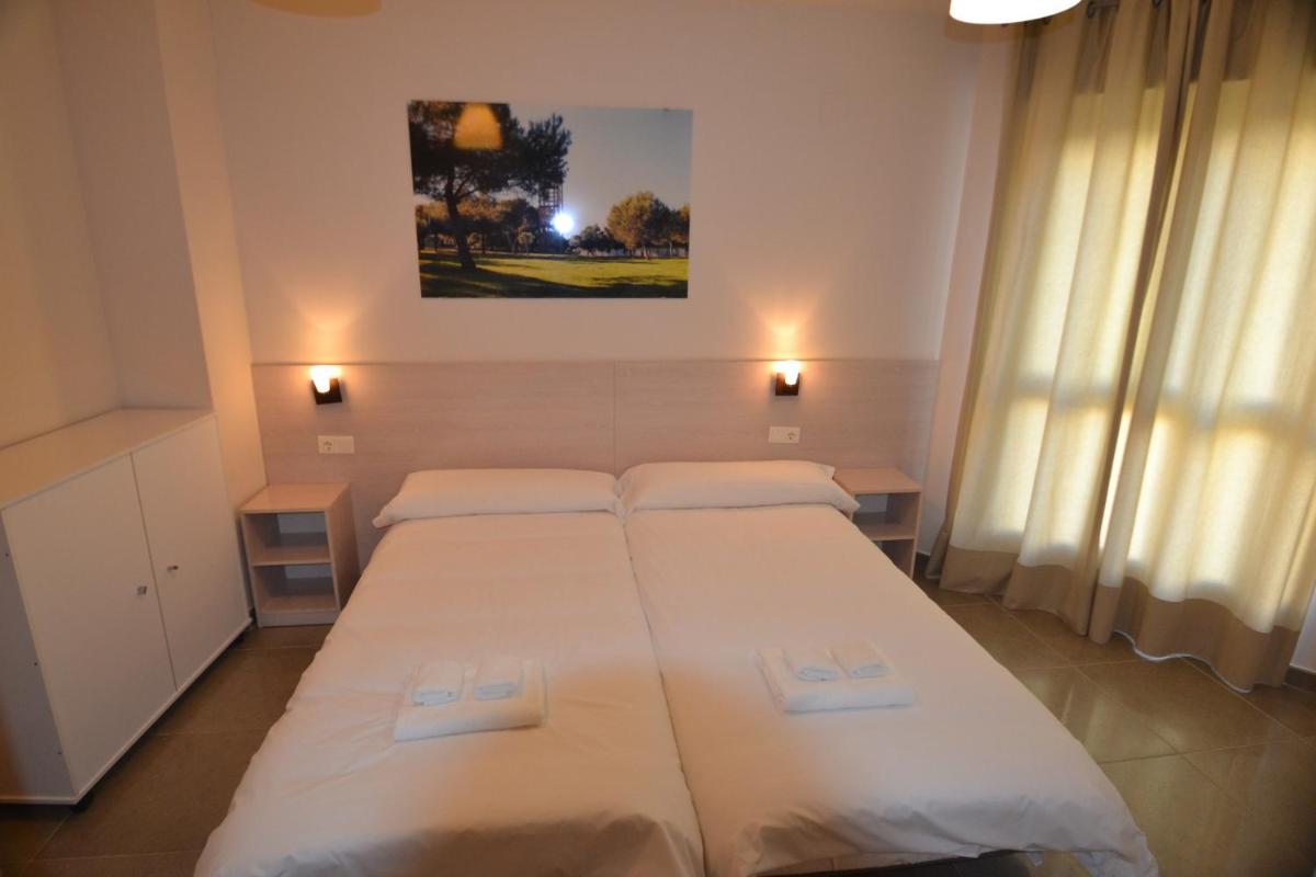 Apartamentos Marina Suites - Housity