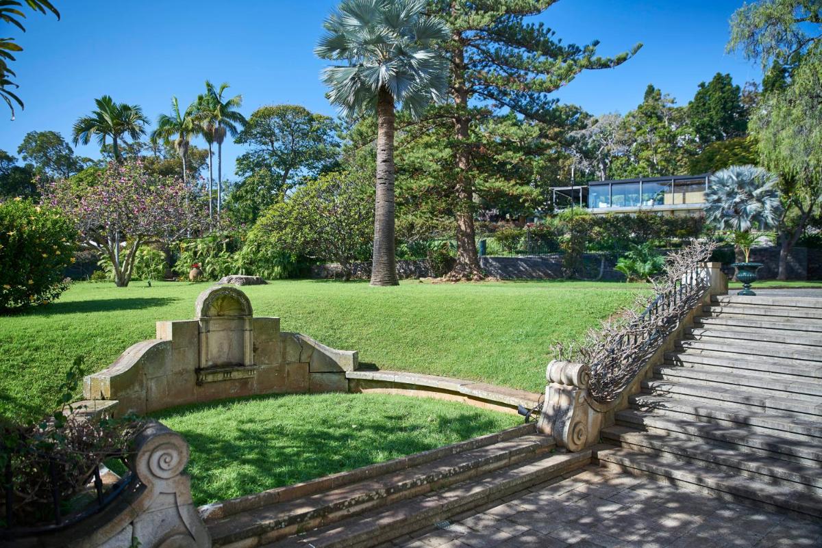 Um jardim no exterior de Quinta da Casa Branca - Small Luxury Hotels of the World
