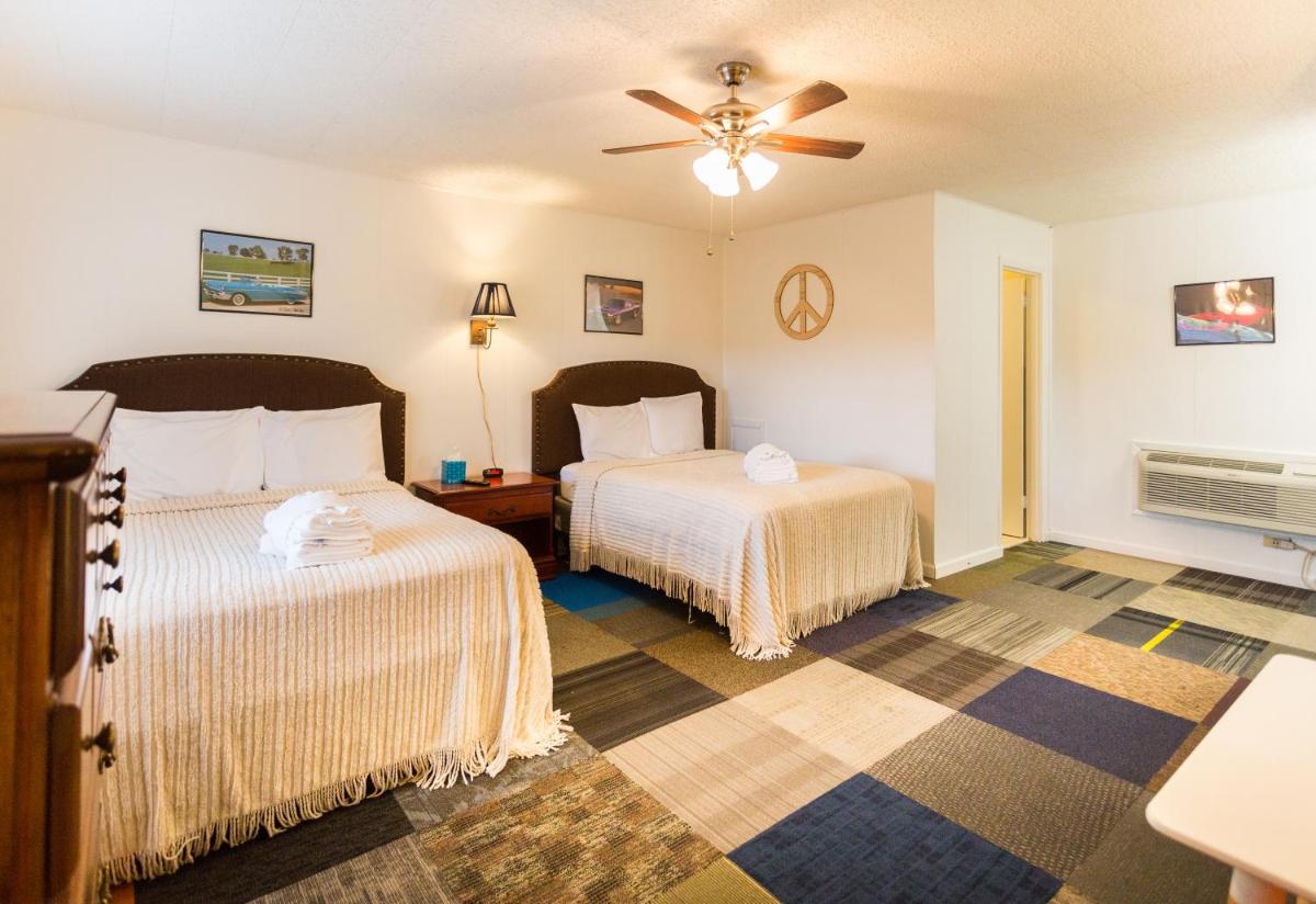 Sunset Motel - Housity