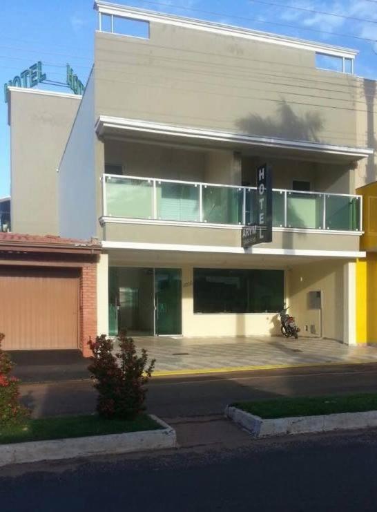 Arym Hotel - Housity