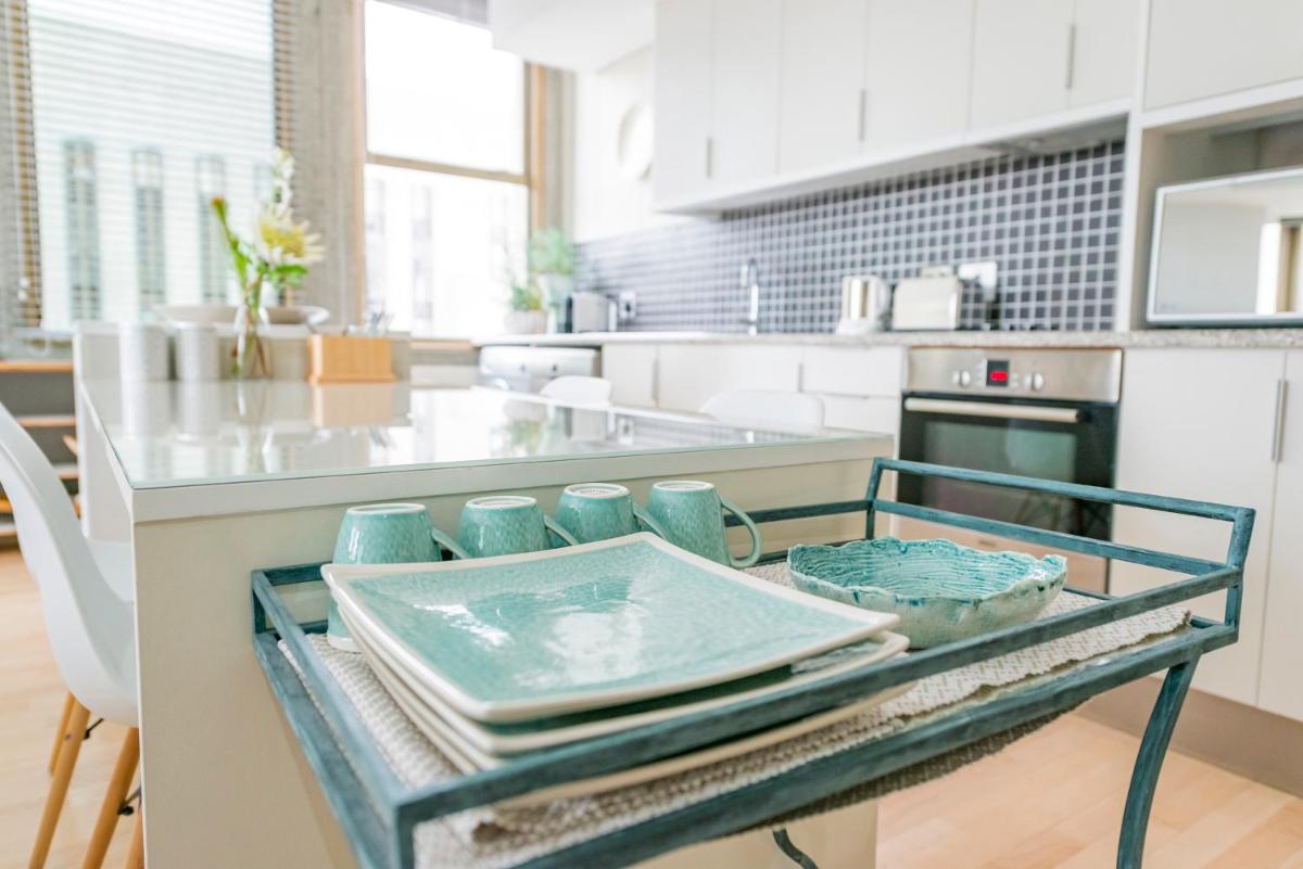 #1101 Cartwright - Chic Downtown Apartment - Housity