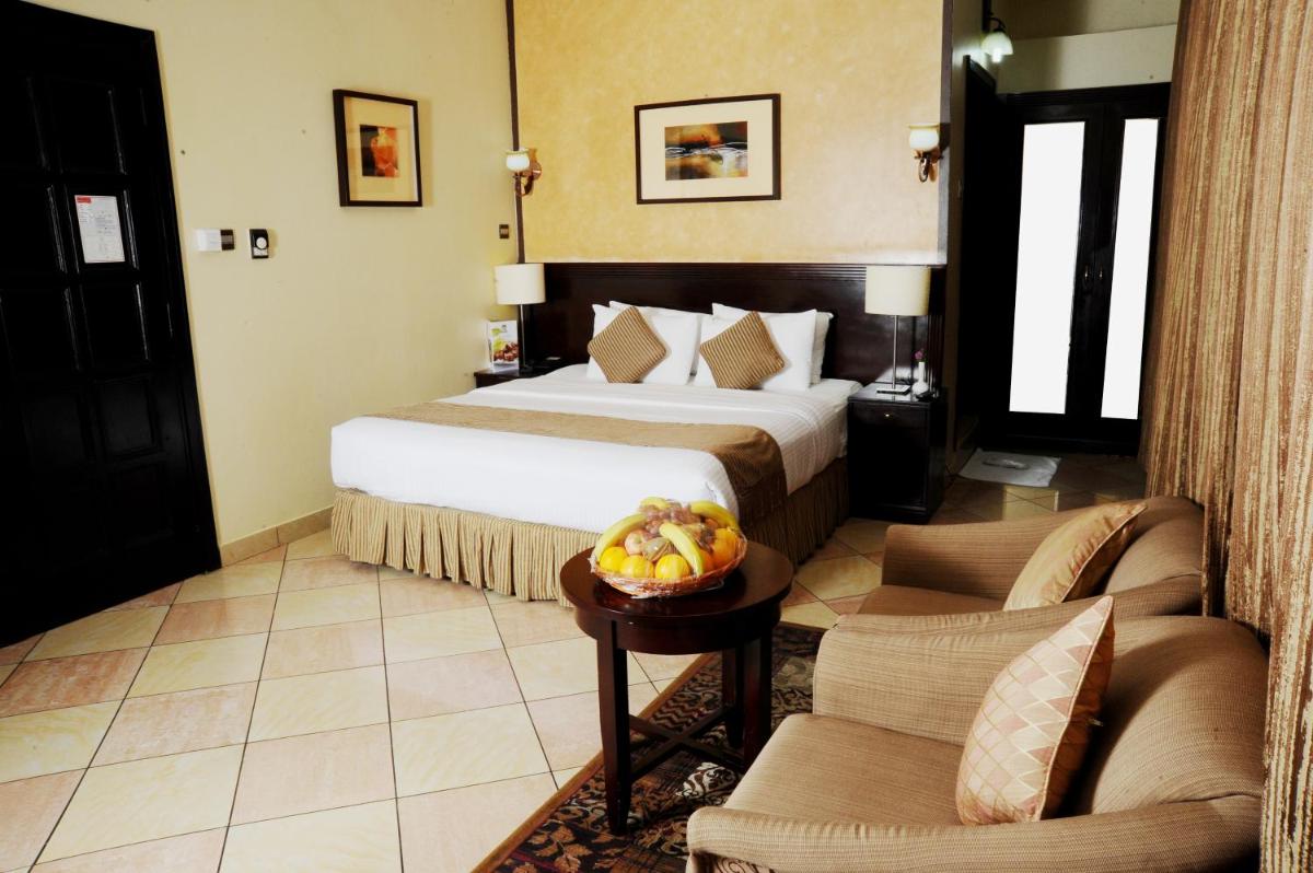 Al Jazeera Royal Hotel - Housity