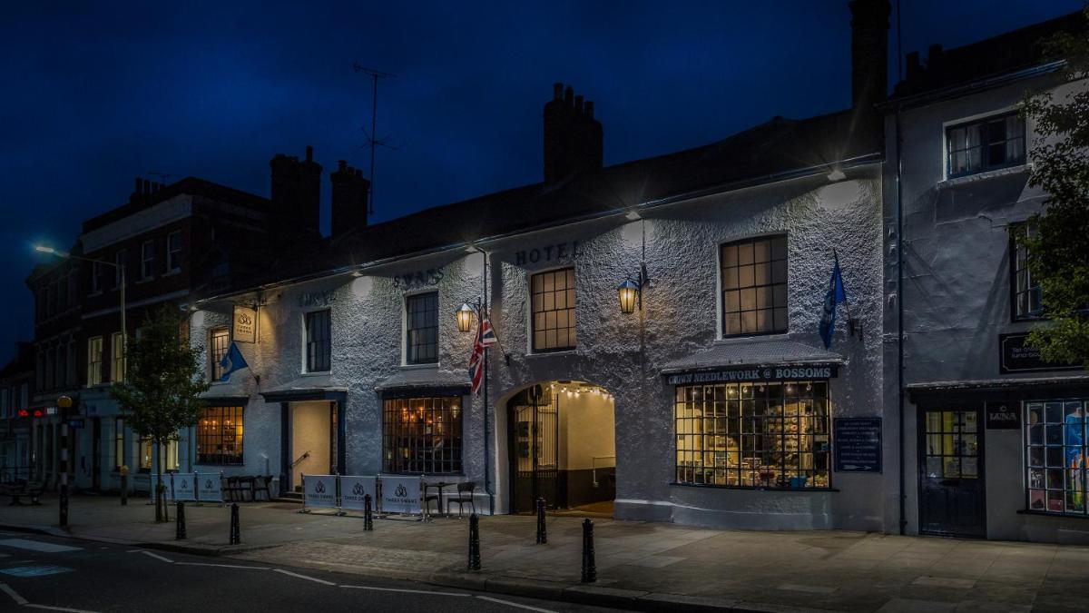 The Three Swans Hotel, Hungerford, Berkshire - Housity