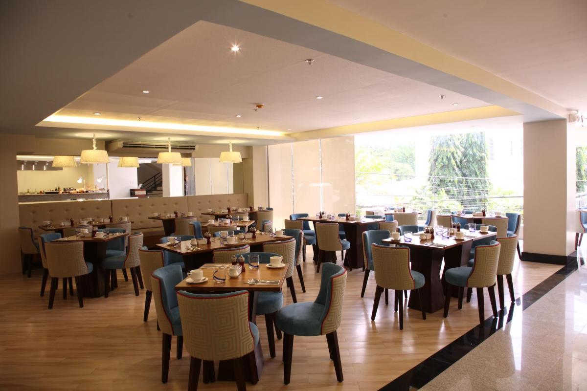 St Mark Hotel - Housity