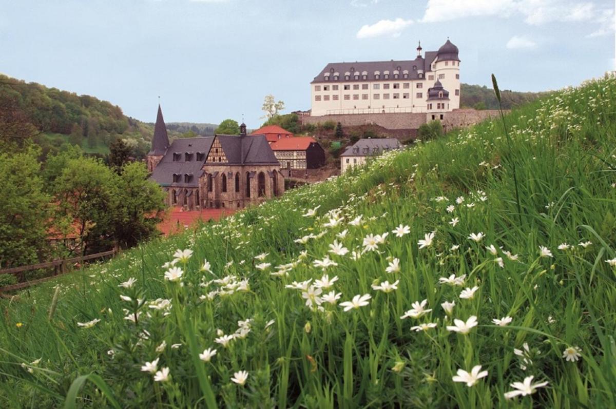 Hotel Zum Kanzler - Housity