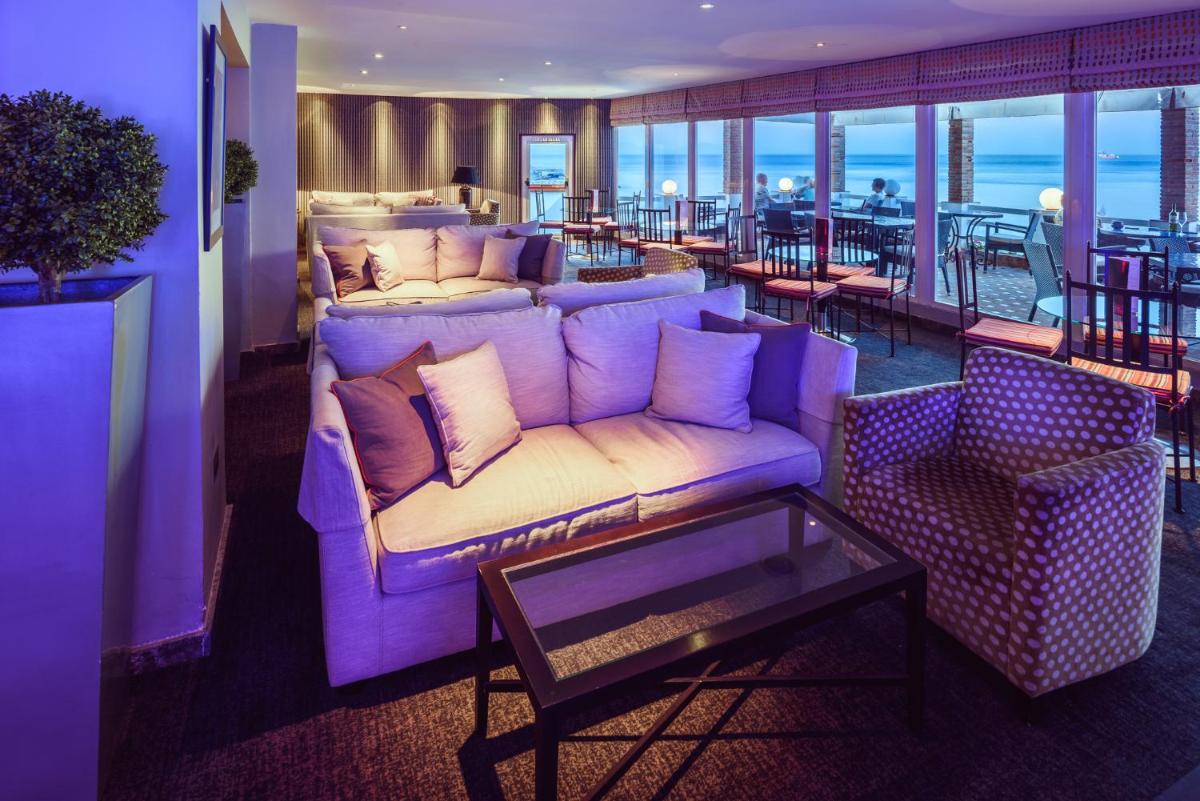 The Caleta Hotel Self-Catering s - Housity