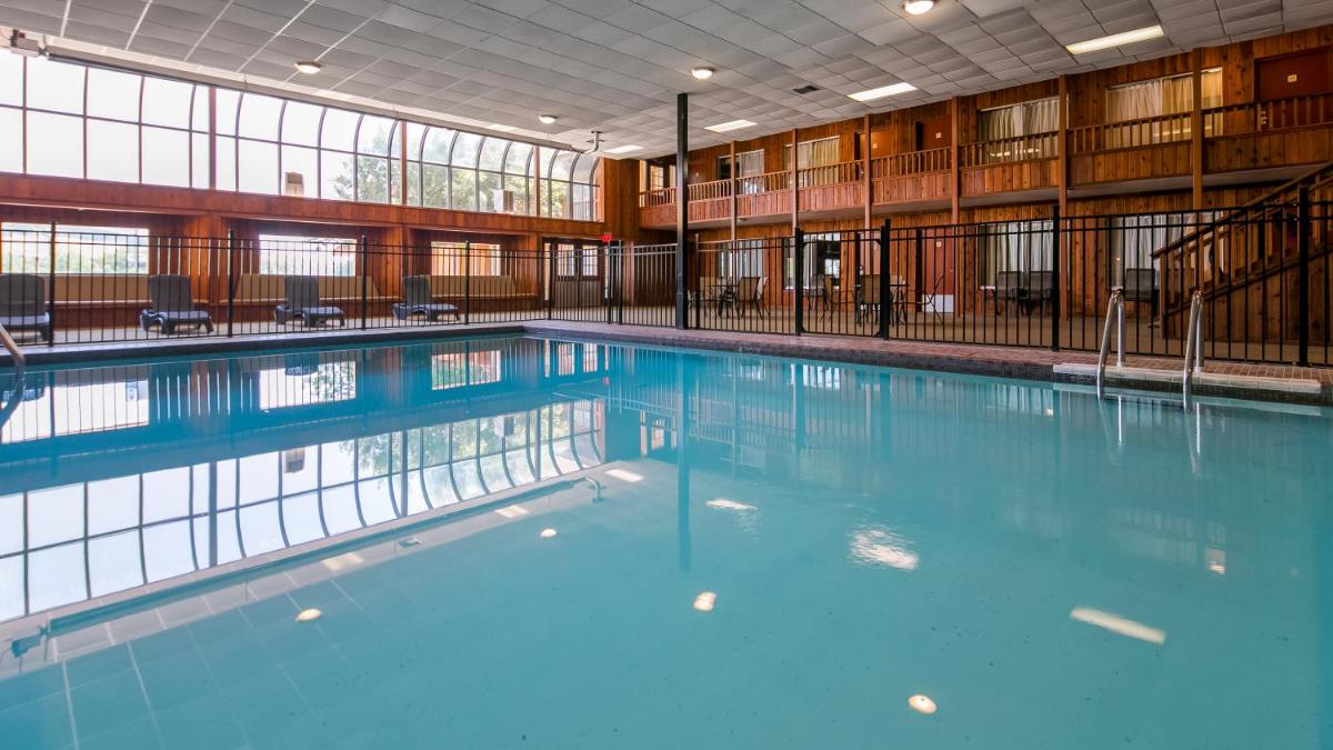 Sturgis Lodge and Suites - Housity