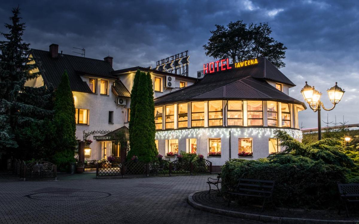 Hotel Restauracja Tawerna Gliwice - duży parking gratis - Housity