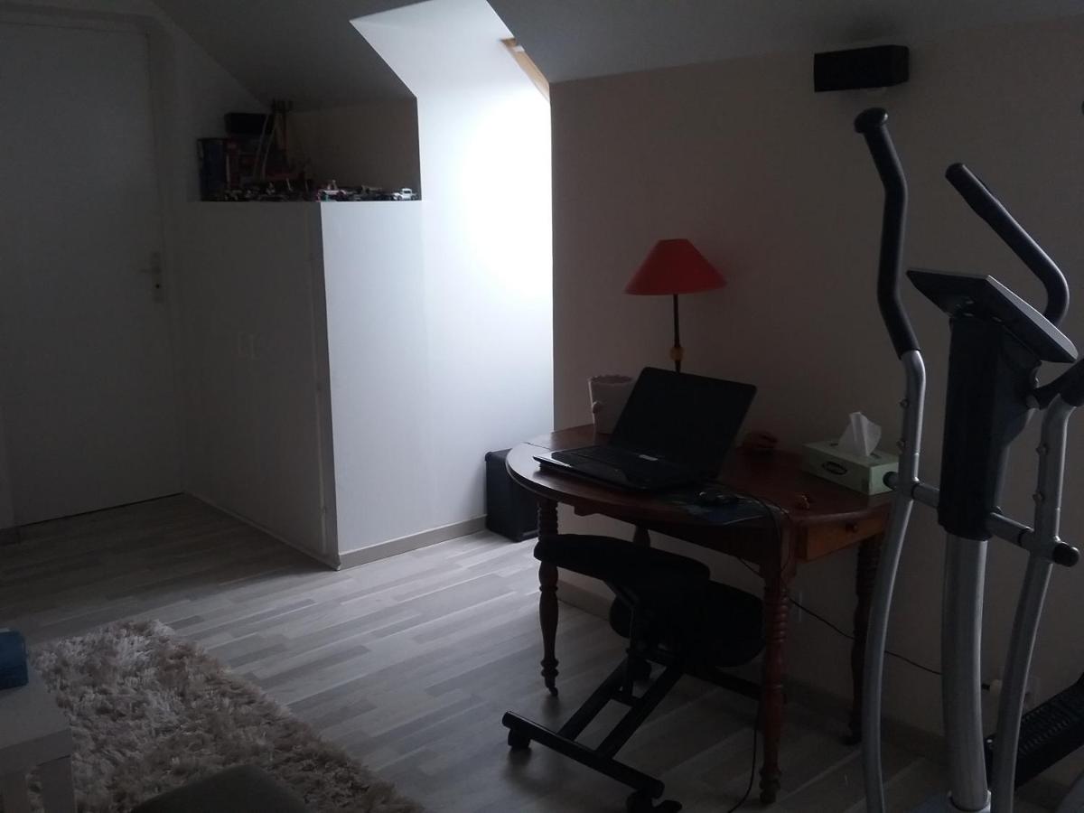 chambre et salon vidéo - Housity