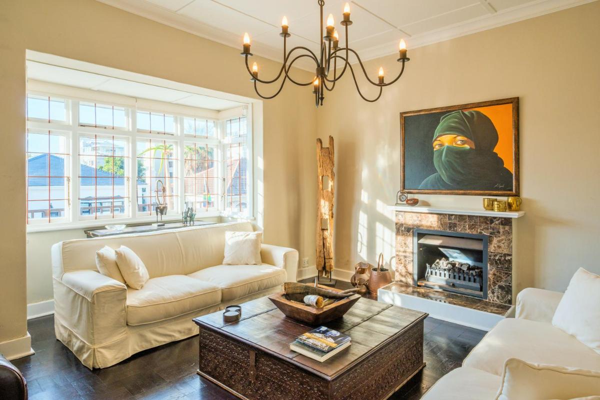 Antrim Luxury Villa - Housity