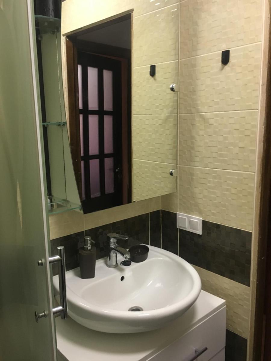 1 Starodubska Apartment - Housity