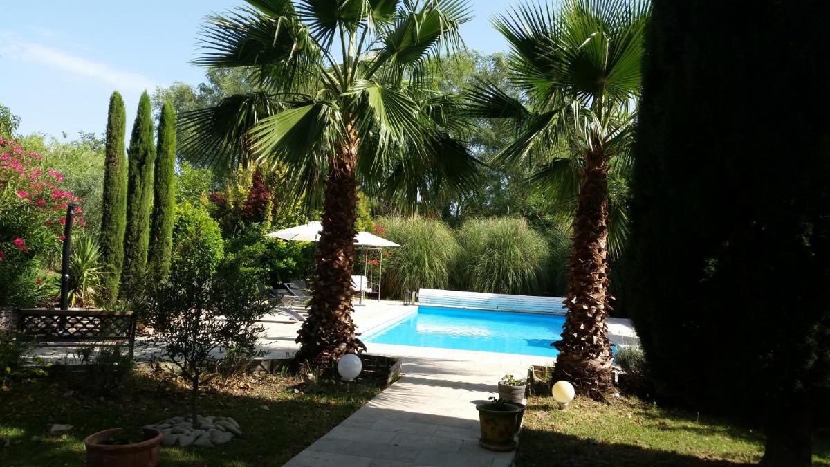 Mas des Cigognes - Housity