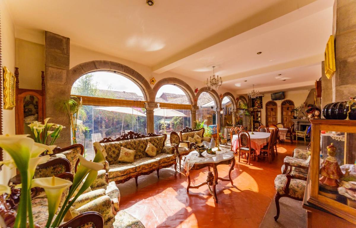 Fuente de Agua Hotel - Housity