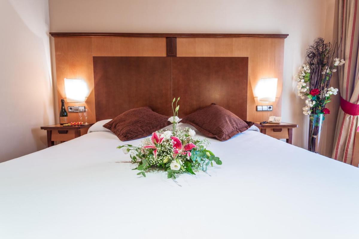 Hotel Bardo Recoletos Coco - Housity