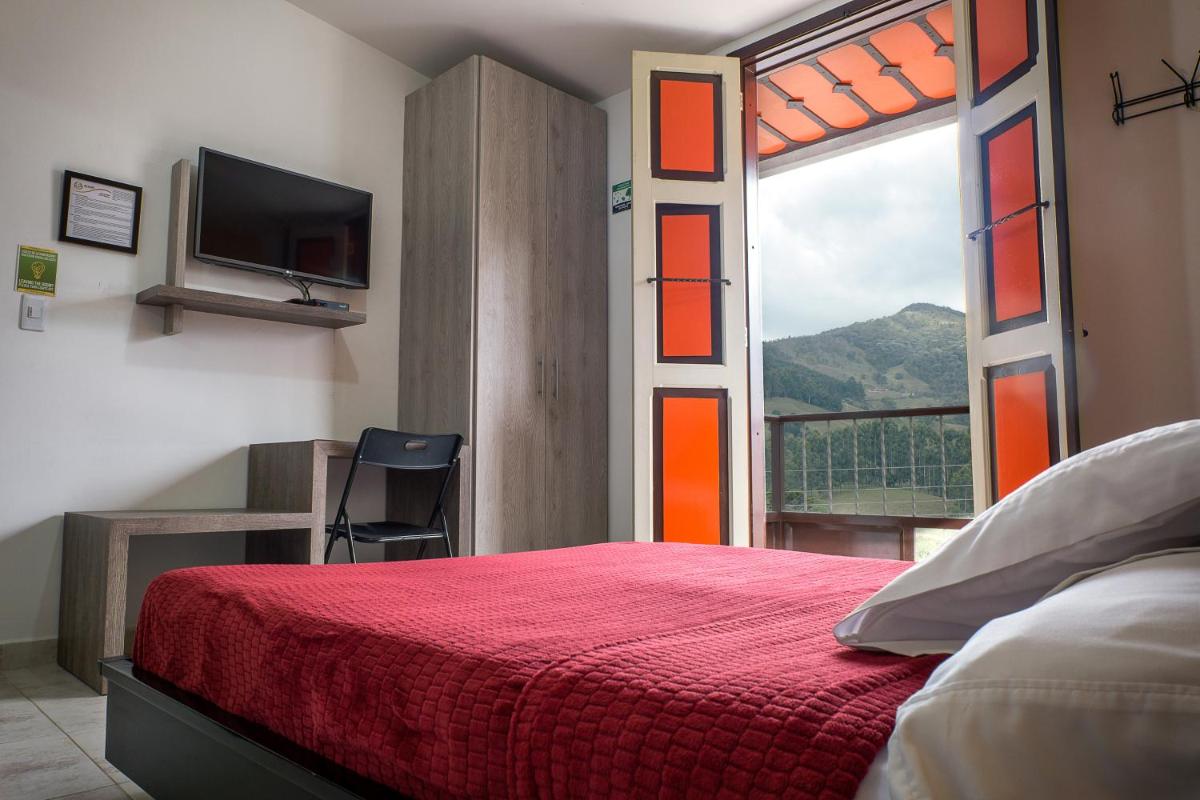 Casa Borbon - Housity