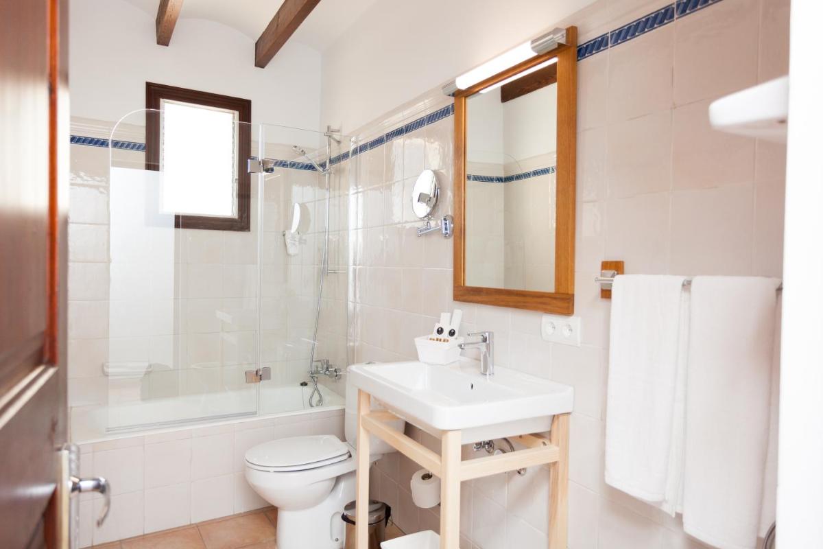 Un baño de Hotel El Guía