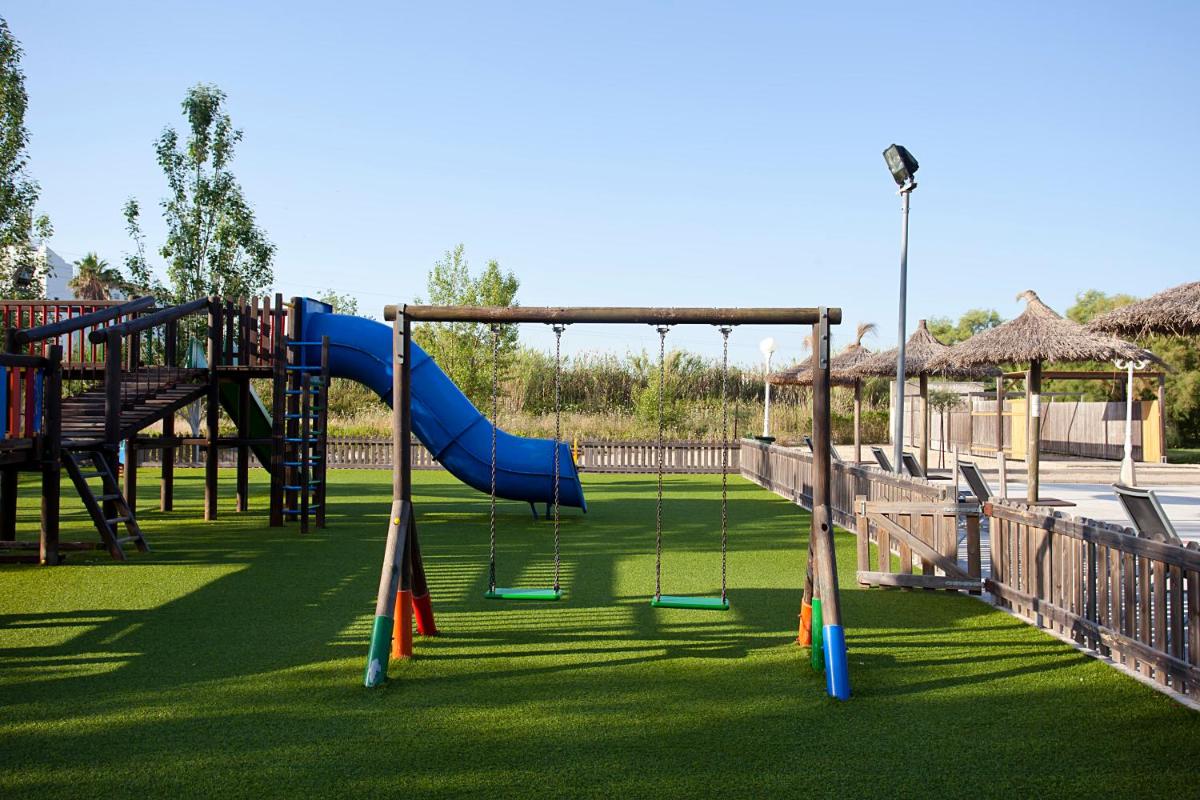 Zona de juegos infantil en Cabot Pollensa Park Spa