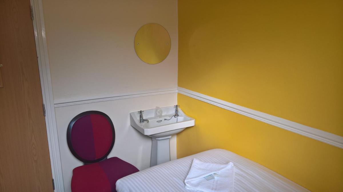 Northern Star - Housity