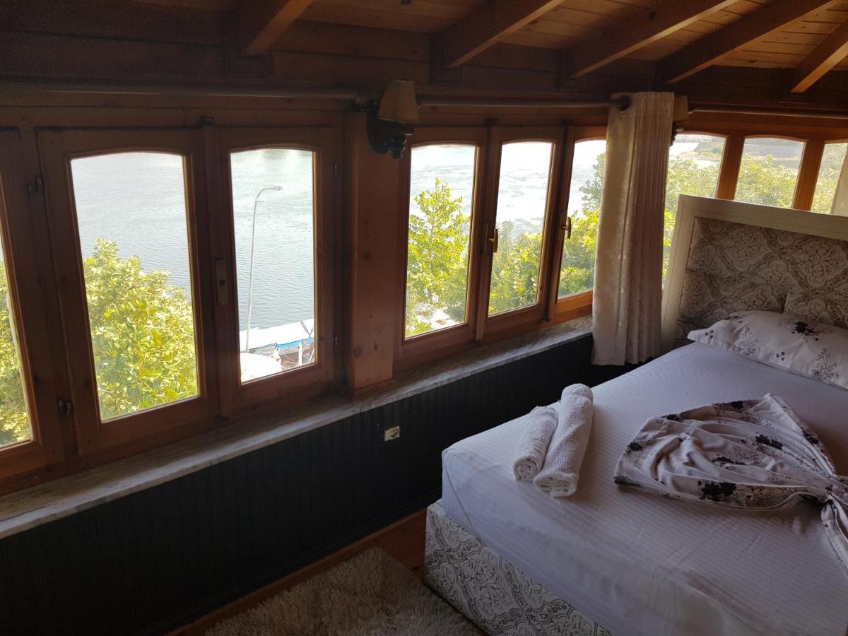 Hotel Vataksi - Housity