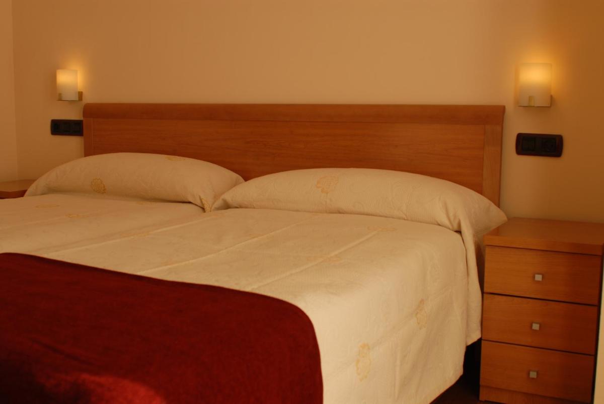Hotel Rural Astura - Housity