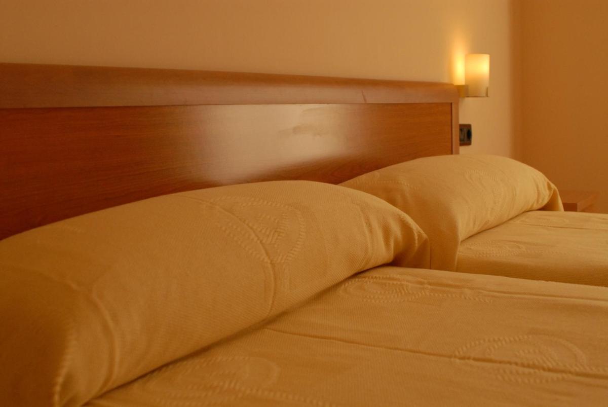 Hotel Rural Astura - Housity