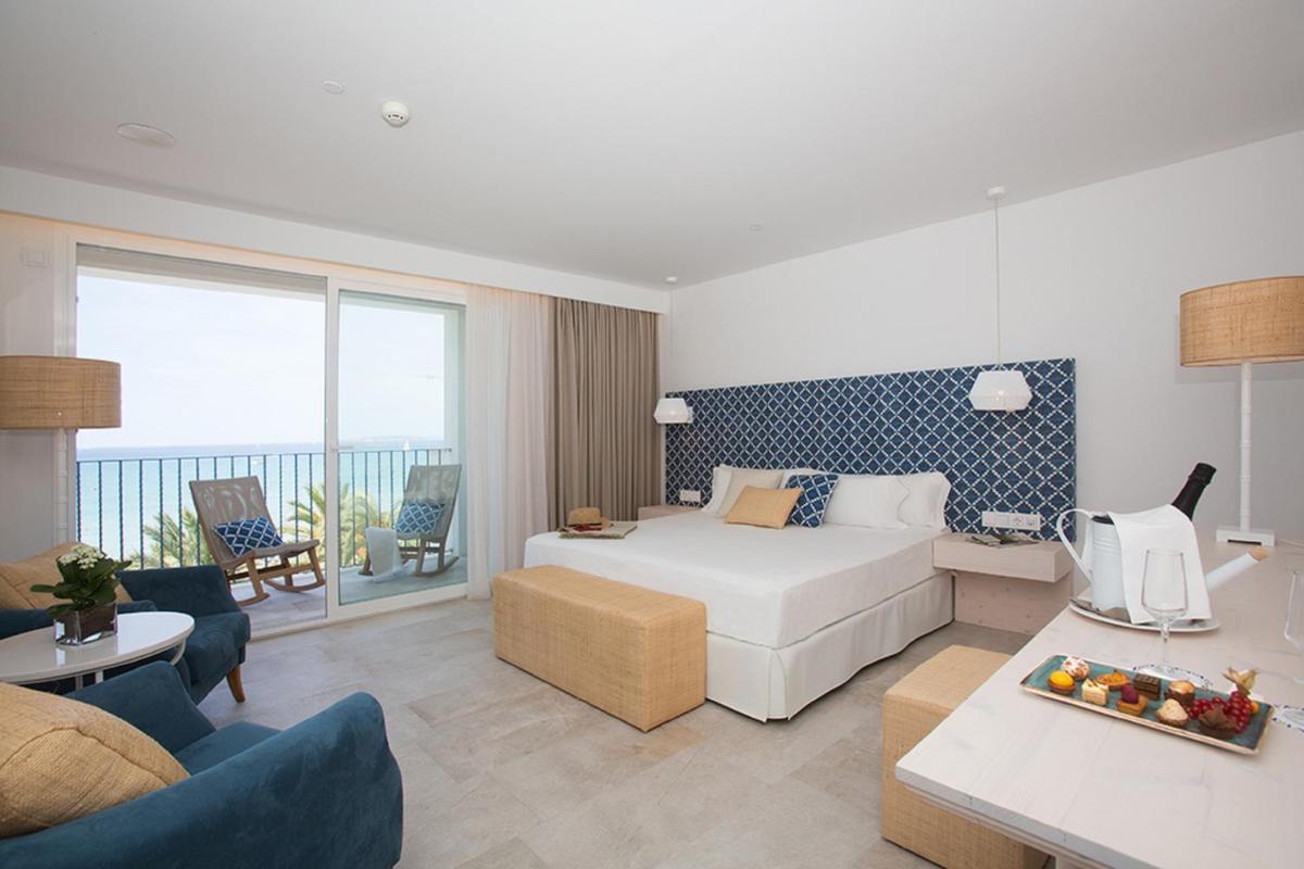 Cama o camas de una habitación en Myseahouse Flamingo - Adults Only 4* Sup