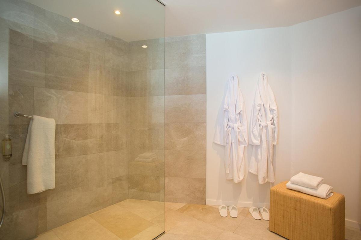 Un baño de Myseahouse Flamingo - Adults Only 4* Sup