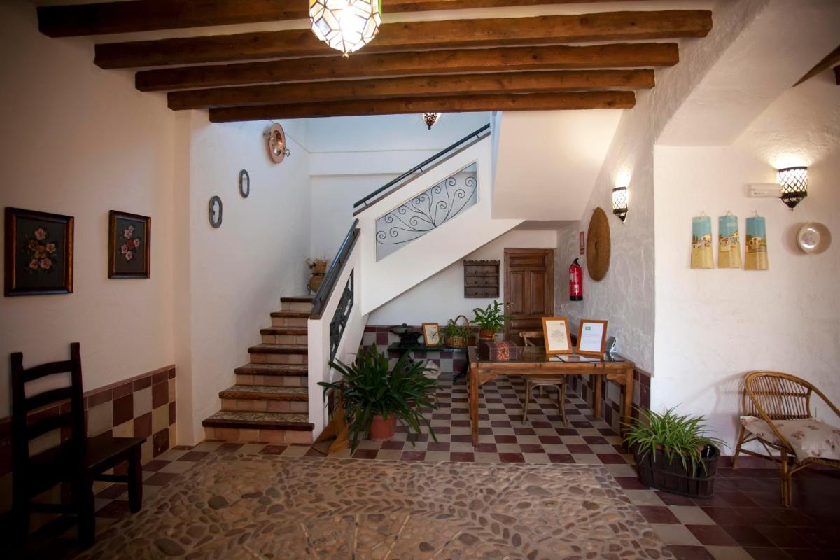 Hotel Rural Hoyo Bautista - Housity