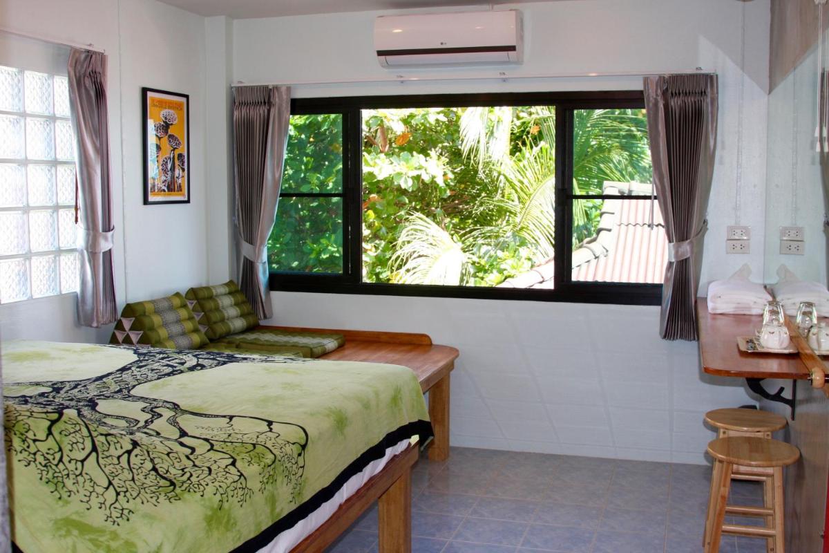 Tea Moon Beach House - Housity